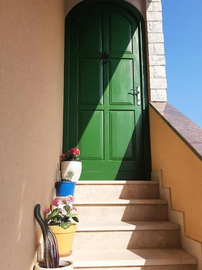 Apartment Mamut Premantura Croatia