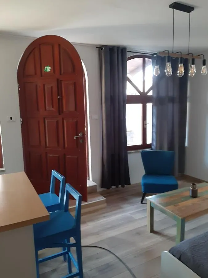 Apartment Mamut Premantura