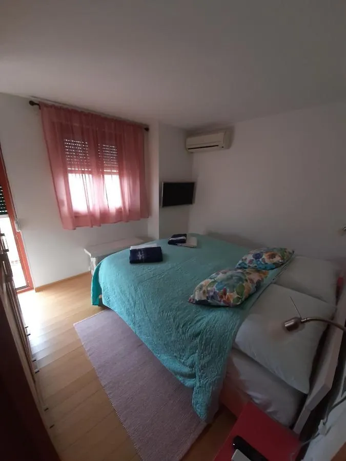Apartment Mamut Premantura Croatia
