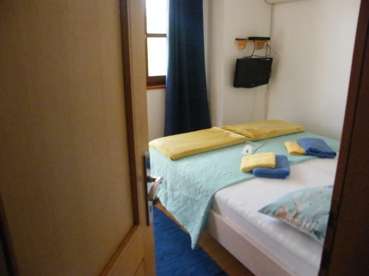 Apartment Mamut Premantura Croatia